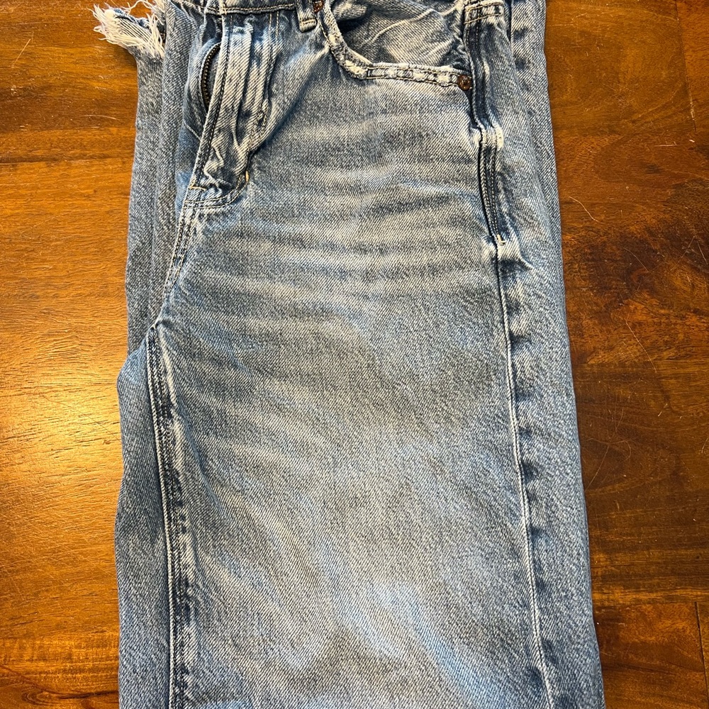 American Eagle Outfitters Light Blue High-Rise Women's Jeans